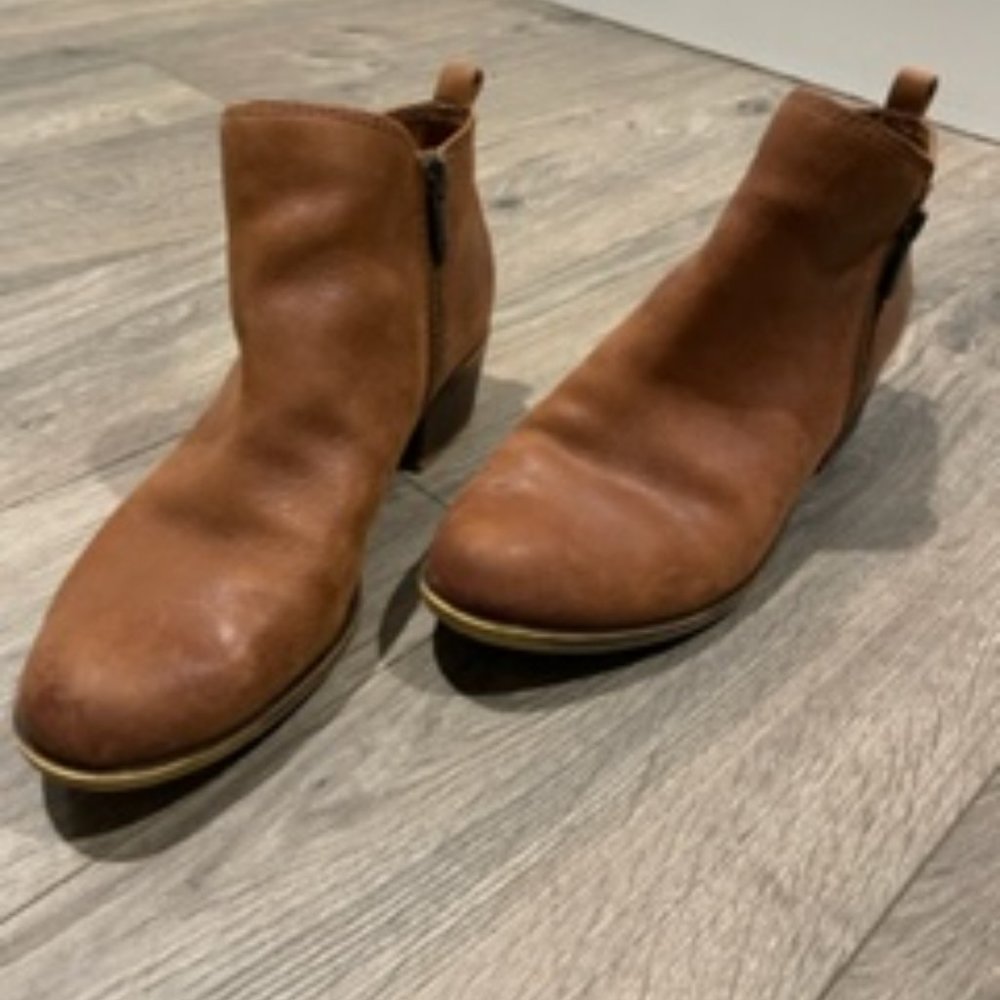 Lucky Brand Basel leather booties